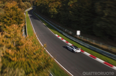 Porsche – 911 GT3 RS, nuovo record al Ring in 6 minuti e 49 secondi