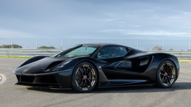Lotus Evija: la straordinaria hypercar svelata nella versione Emerson Fittipaldi