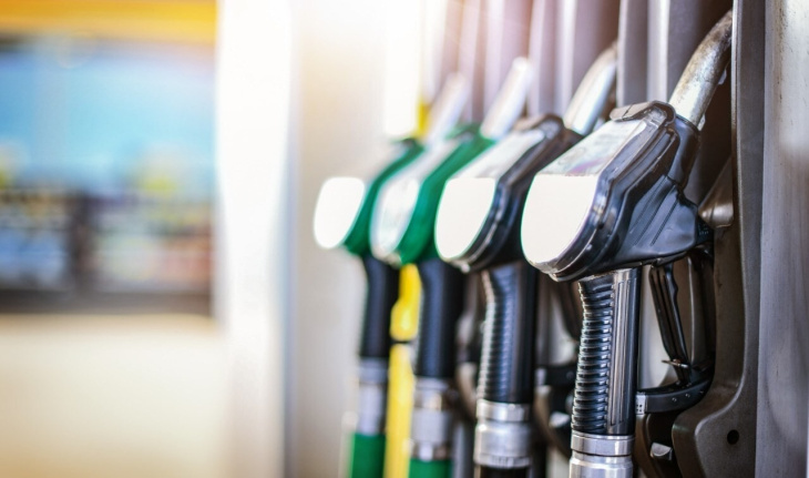 caro carburanti – taglio delle accise sui carburanti prorogato dal 31 ottobre al 18 novembre