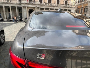 Auto blu – Giorgia Meloni sceglie un’Alfa Romeo Giulia per Palazzo Chigi