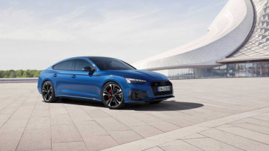 Audi, al debutto nuovi pacchetti Black edition per S4 e S5