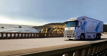 hyundai xcient fuel cell: oltre 5 milioni di km per i camion a idrogeno