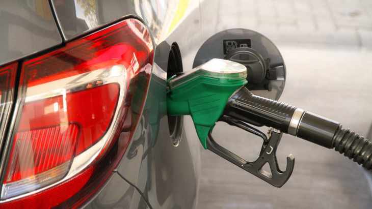 il taglio delle accise su benzina e diesel prorogato fino al 31 dicembre