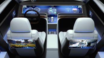 android, qualcomm e renault espandono la collaborazione per le nuove piattaforme digitali sulle auto