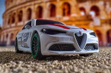 Majorette – Alfa Romeo Giulia regina di cuori. Anzi, di like