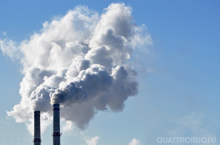 emissioni – trasporti, edifici, agricoltura, industria: in europa limiti più stringenti per i gas serra