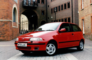 1993 - 2023: l'anno prossimo la Fiat Punto diventa 