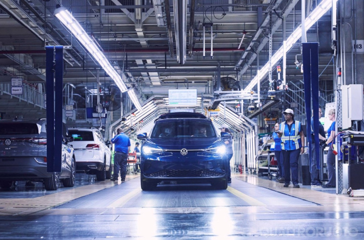 volkswagen – prodotte più di 500 mila elettriche: “nel 2030 saranno il 70% delle vendite europee”