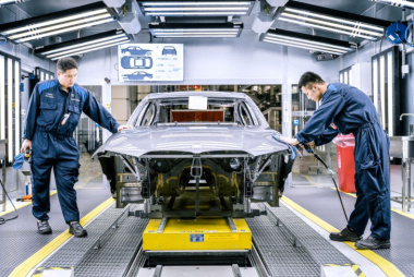 Il BMW Group si assicura acciaio a basse emissioni di CO2