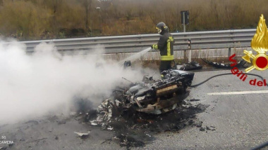 Crash e incendio: distrugge una Lamborghini Huracan a 300 all'ora [VIDEO]