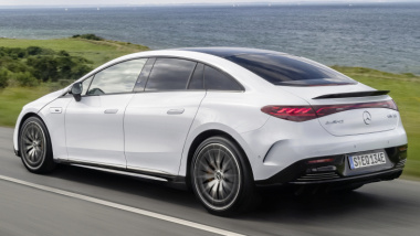 Mercedes Benz EQE 2023: interni, colori, prezzi e uscita dell'auto