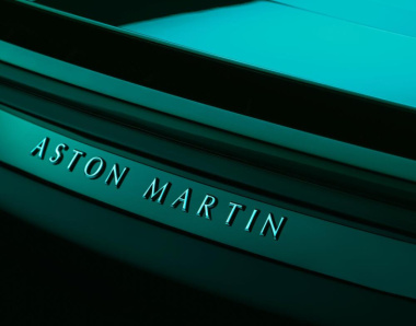 L'ultima Aston Martin DBS V12: arriva la tempesta DBS 770 [VIDEO]