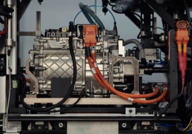 Rivian: la produzione del sistema dual motor inizierà fra pochi mesi [VIDEO]