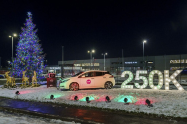 Nissan Leaf: 250.000 esemplari prodotti nello stabilimento di Sunderland [FOTO]