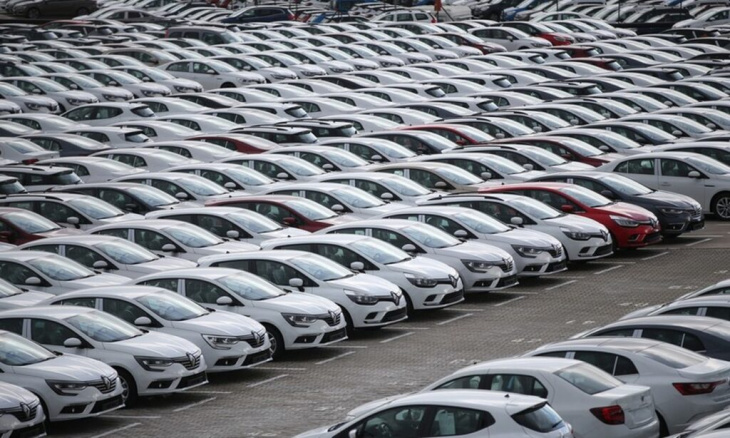 mercato dell’auto in italia: +14,7% di immatricolazioni a novembre 2022