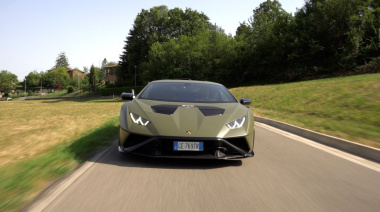 Lamborghini Huracan STO 2022: pronta per la pista ma…con la targa [VIDEO]