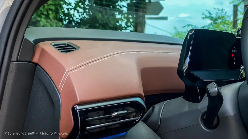 android, volkswagen id.5: la prova su strada del nuovo suv-coupé elettrico [foto e video]