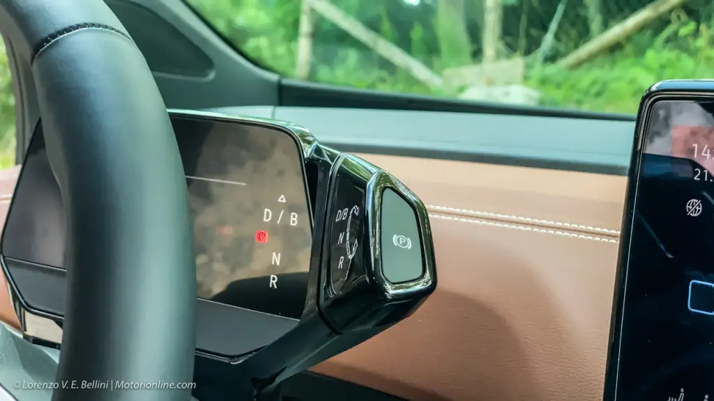 android, volkswagen id.5: la prova su strada del nuovo suv-coupé elettrico [foto e video]