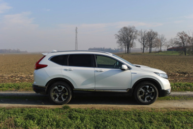 Prova nuovo Honda CR-V: il SUV compatto re dei consumi