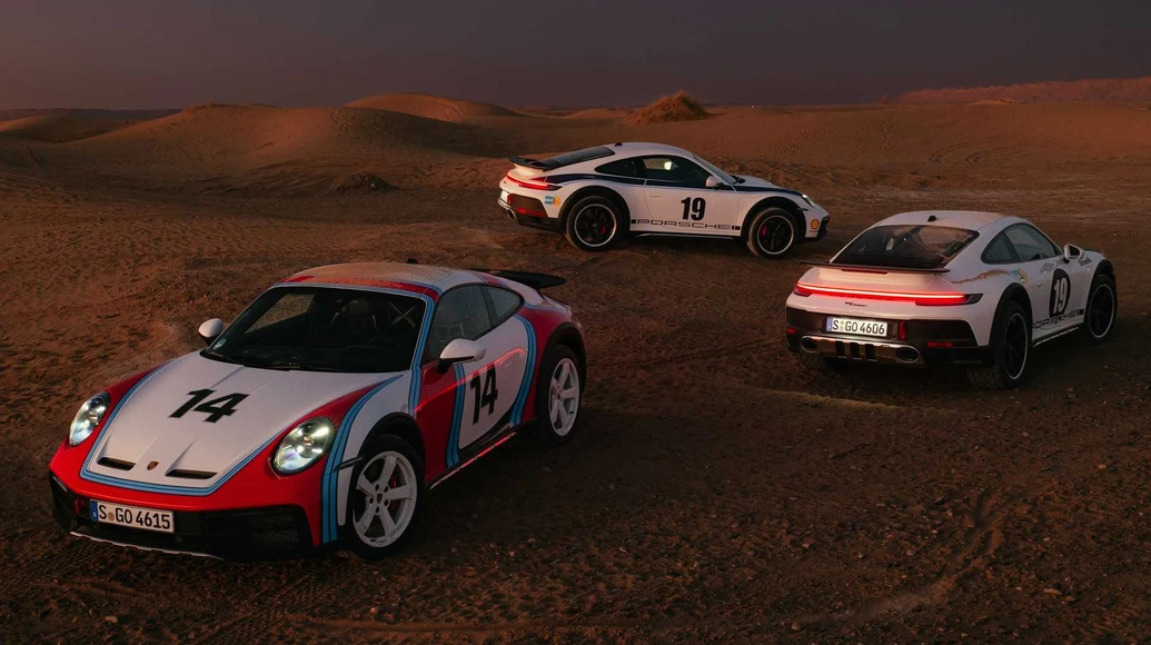 Porsche 911 Dakar: arrivano tre nuove livree tra cui l’iconica Martini