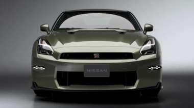Nissan GT-R 2024: Godzilla si rifà il trucco