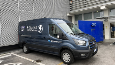 Ford E-Transit: prova su strada del furgone elettrico per professionisti