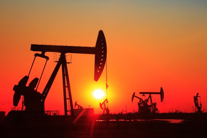 Petrolio irrinunciabile, il piano anti EV dell’Arabia Saudita