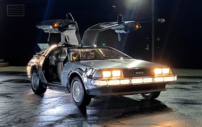 Doc e Marty nei guai, DeLorean fa causa a Ritorno al Futuro