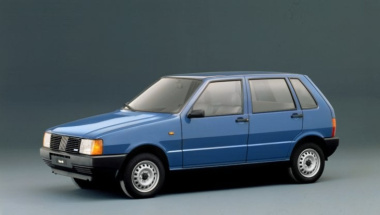 Quarant'anni fa il debutto della Fiat Uno. Ecco perchè è stata l'auto della ripresa