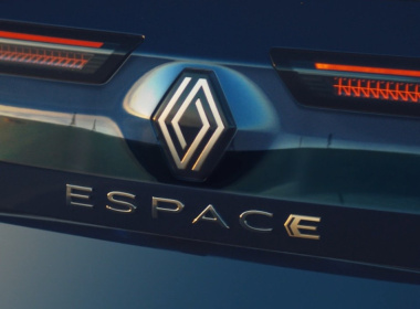 Renault Espace 2023: immagini, anticipazioni, caratteristiche