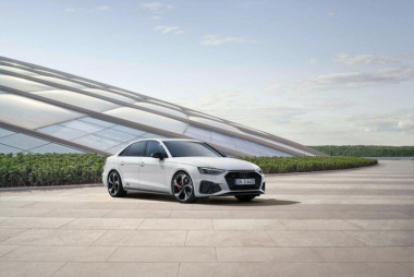 Audi S4 e S5 Black Edition, ora sono disponibili anche in Italia