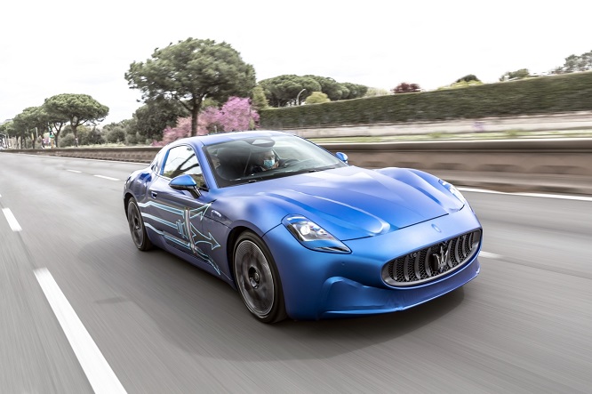 Maserati, sei modelli a batteria entro il 2026