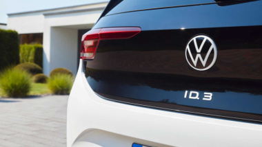 Volkswagen ID.3 2023 restyling e novità per la ricarica