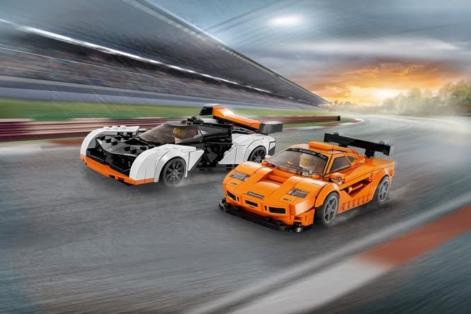 McLaren, due supercar si trasformano in LEGO