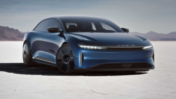 amazon, world electric vehicle 2023, quale auto dovrebbe vincere secondo voi?