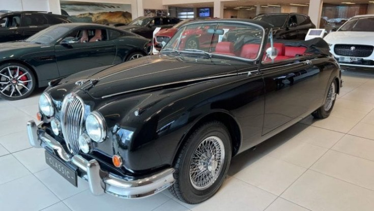 in vendita a 145 mila sterline la jaguar mk ii del 1967 che noel gallagher non ha mai guidato