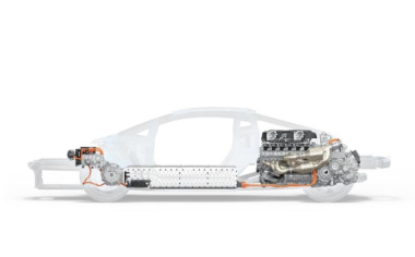 Lamborghini Huracan: l’ibrida plug-in arriva nel 2024