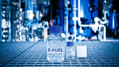 E-fuel: chi produce i carburanti sintetici, dove, quanto e da quando