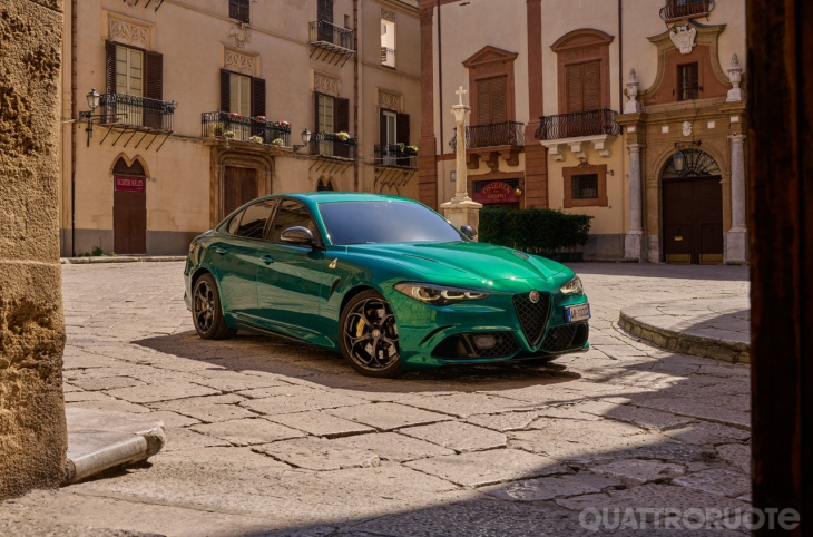 alfa romeo stelvio, alfa romeo, alfa romeo giulia, alfa romeo: giulia e stelvio quadrifoglio 100 anniversario restyling