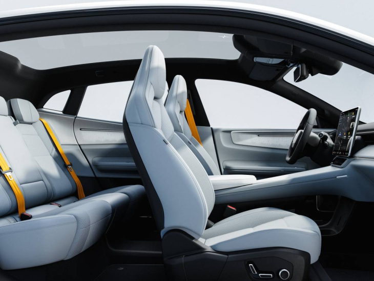 android, polestar 4, nuovo suv-coupé elettrico ad alte prestazioni