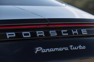 Porsche Panamera, nuovi test per il restyling