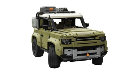 Land Rover Defender, SUV imponente ma comodo ed elegante