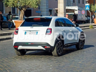 Fiat 600 2023: foto a Roma per lo spot Tv, anticipazioni e data d'uscita