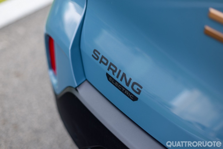 dacia spring, dacia, dacia spring 65 extreme: prova, prezzo, motore, prestazioni, interni, foto