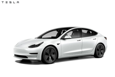 Tesla Model 3 si può pagare la metà: ecco come fanno i furbi