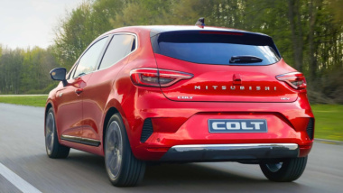 Mitsubishi Colt torna in Europa come full hybrid o benzina. Imparentata con la Clio, verrà costruita da Renault in Turchia
