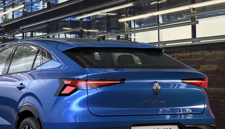 ibride,, renault rafale: debutta il nuovo suv coupé top di gamma del brand