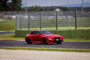 BMW M2, l'abbiamo guidata sul circuito di Vallelunga