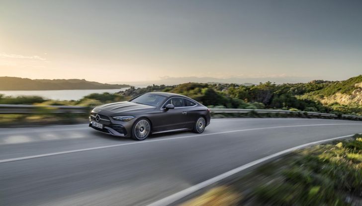 ibride,, mercedes cle 2024: motori e dettagli della nuova coupé tedesca