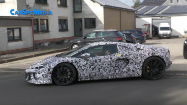 Lamborghini Huracan: il successore si mostra nel suo primo VIDEO SPIA